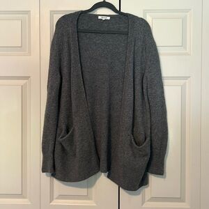 madewell cardigan size small in gray. good condition light weight